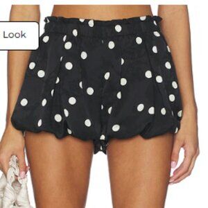 Fiona Short Lisa Says Gah - Black dot